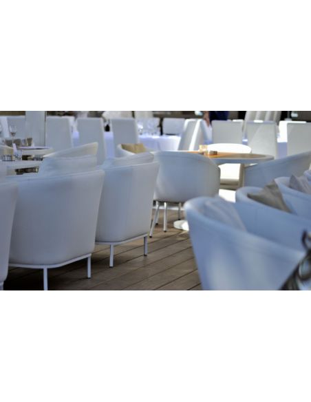 Sièges et canapés extérieurs