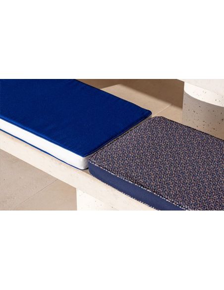 5499 True Blue